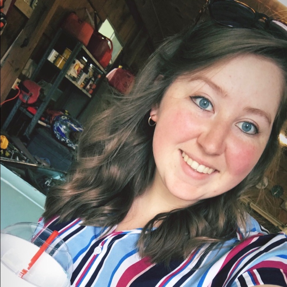 Meet your Posher, Bailee